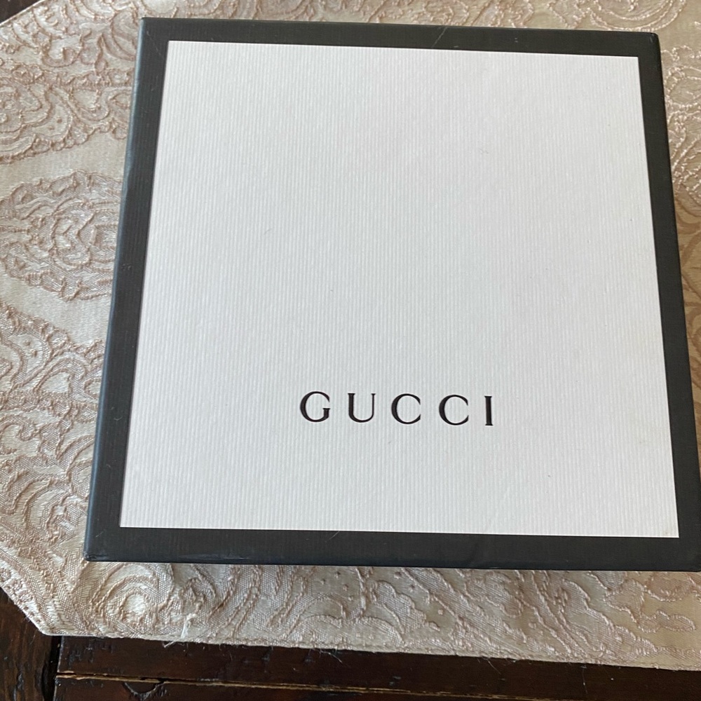 Gucci Box - Picture 2 of 6